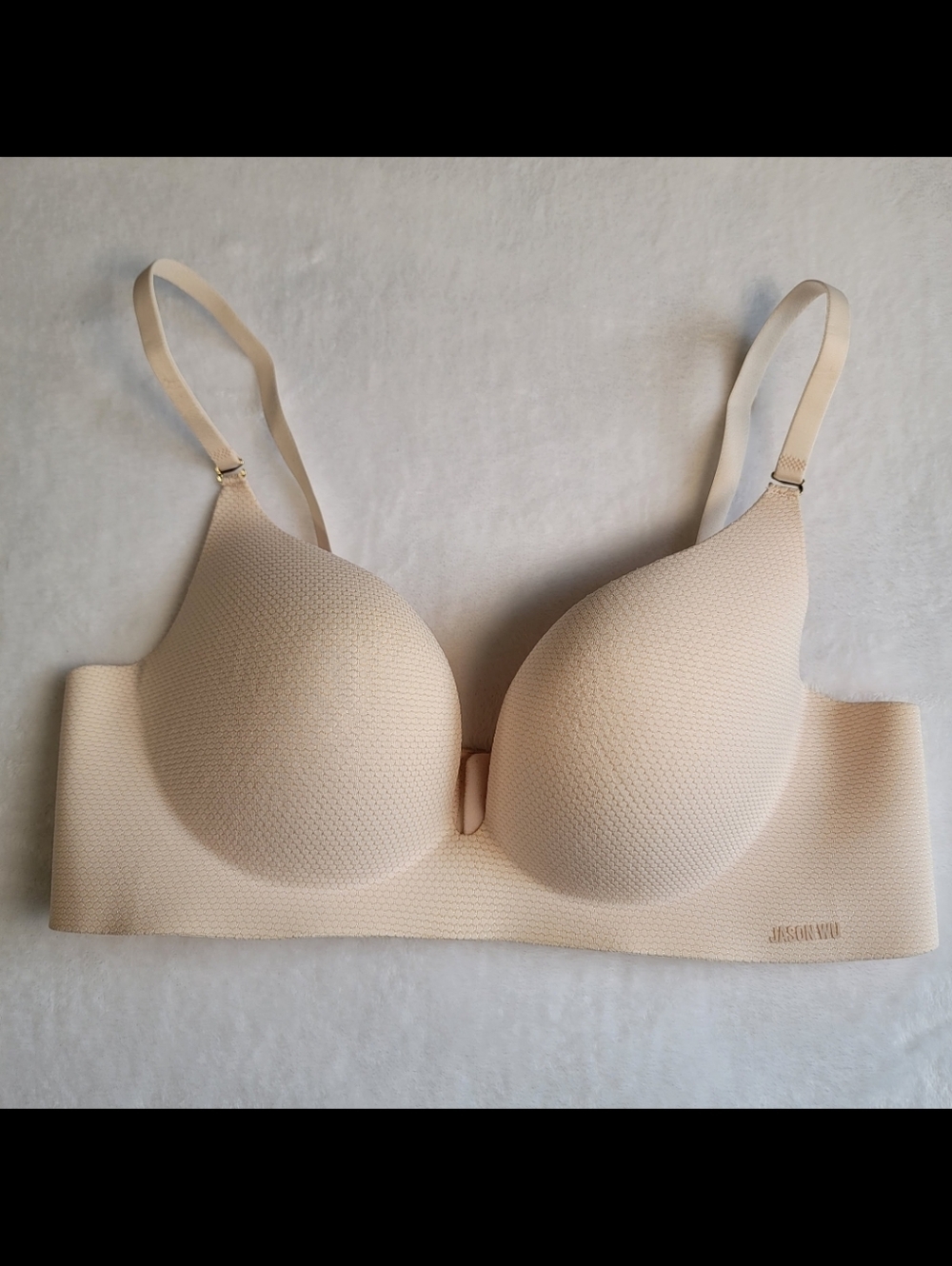 Jason Wu Everyday Essential Plunge Bra In Cream, Size  38C